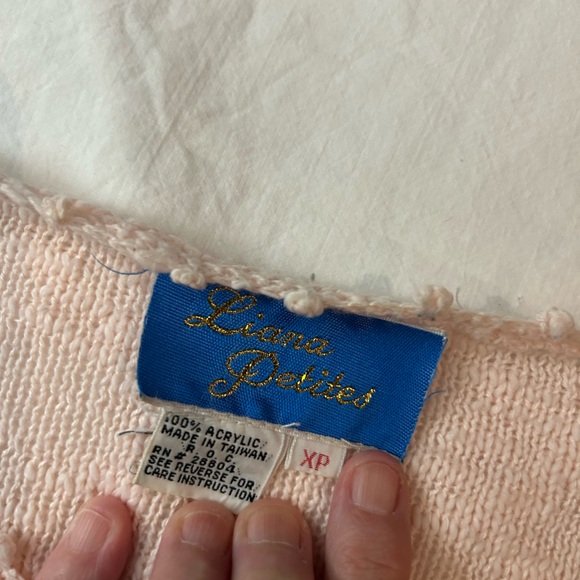 VINTAGE 80s LIANA’S‎ PETITES Pale Pink Pointelle Rosette Sweater Puff Sleeve S - Picture 6 of 10